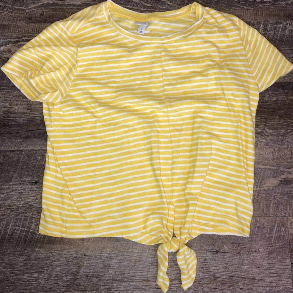 A striped tee with a tie bottom.